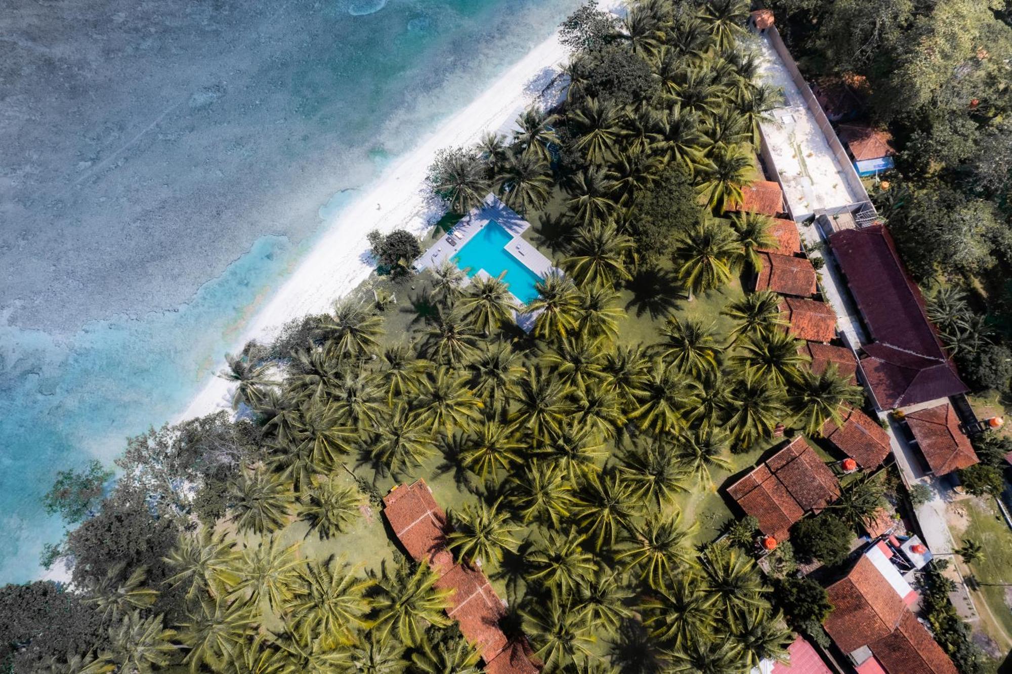 Sumatra Surf Resort Biha Extérieur photo